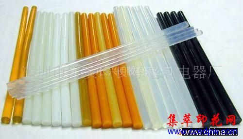 ���۽���